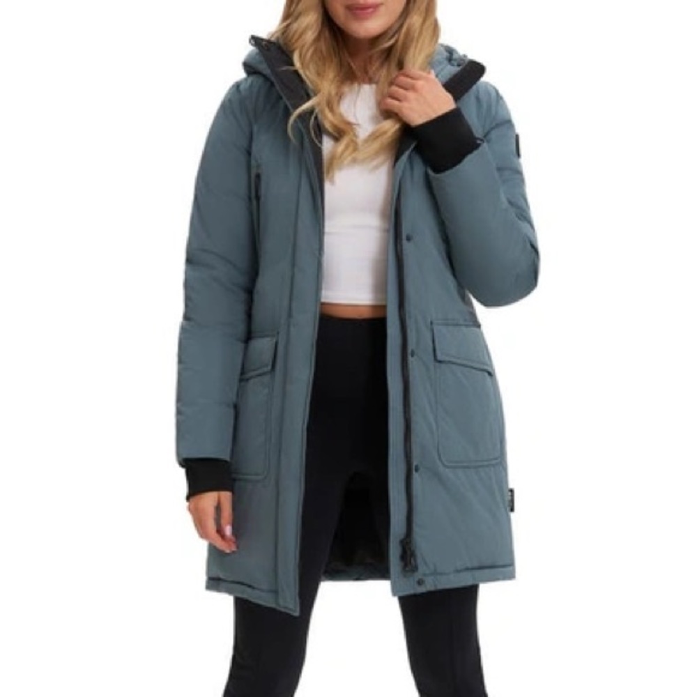 Noize Mid Length Parka in Seaport